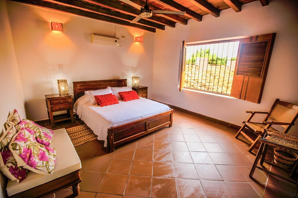 モンポス La Casa Amarilla Bed & Breakfast 部屋 写真